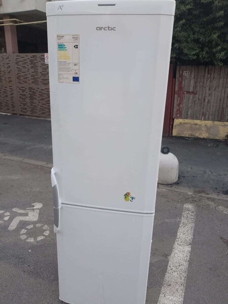 Frigider Arctic, Indesit, Beko model nou, combina frigorifica.